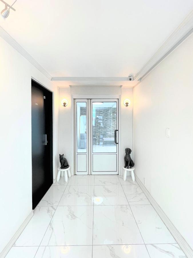 W Premium Guesthouse Incheon Airport Екстер'єр фото